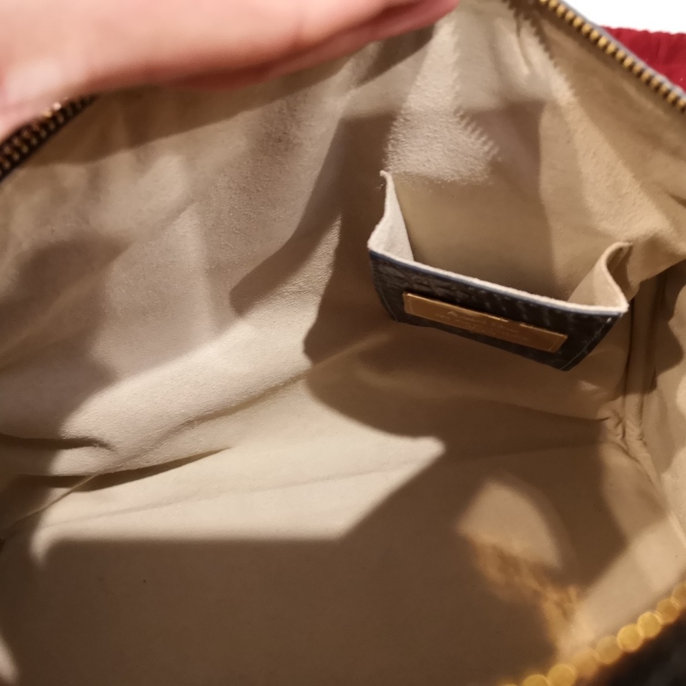 Andre Ross Women's Handbags - Picture 7 of 7